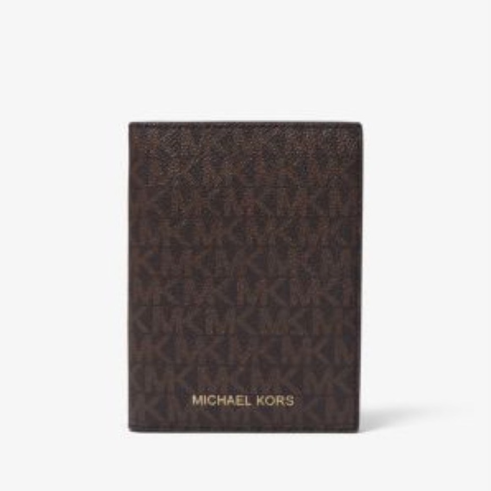 NEW Michael Kors Bedford Travel Passport Wallet